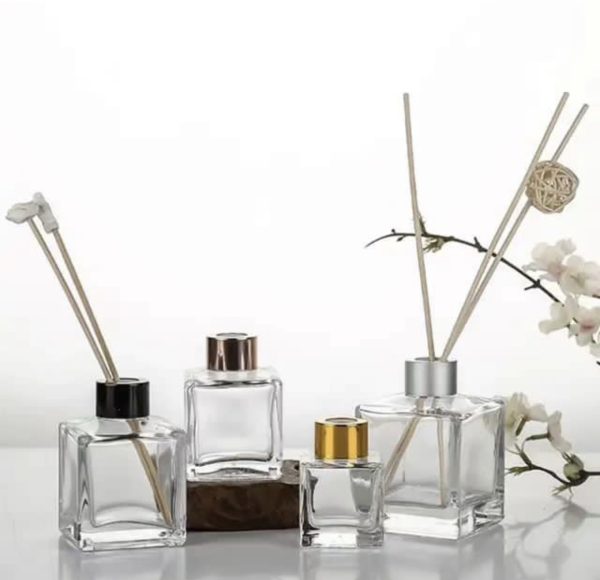 Laurel Diffuser Bottle - Image 2