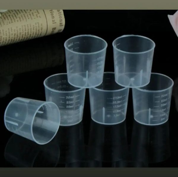 30ML CALIBRATED PLASTIC MEASURING CUP