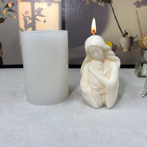 Mother And Child Hug Mold
