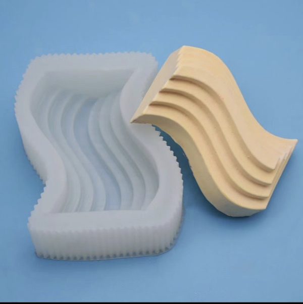 SPIRAL WAVE MOLD