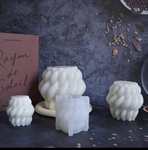 RAINDROP ROTATING MOLD