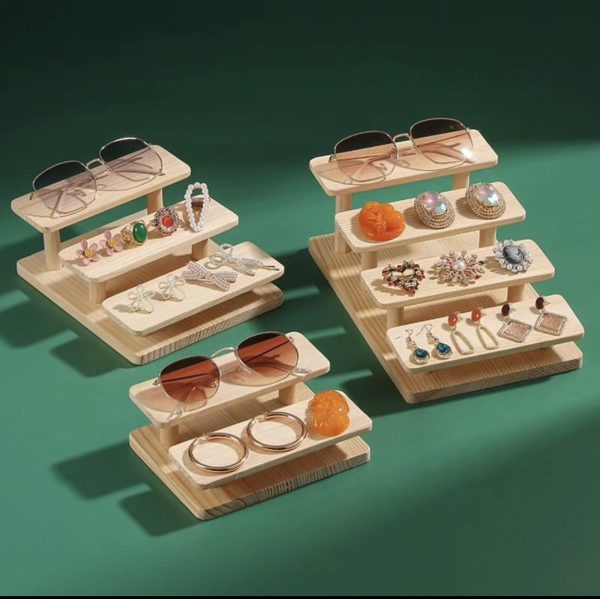 4 STEP WOODEN DISPLAY RACK