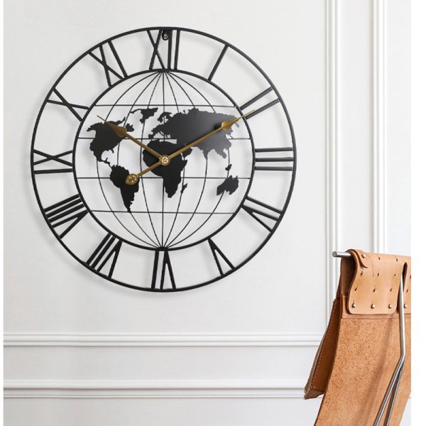 Round Map Clock (Roman Figure)