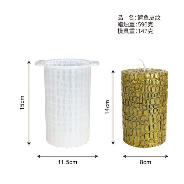 Crocodile Leather Cylindrical Mold - Image 2