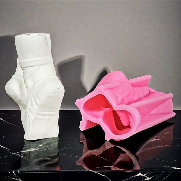 Ballet Shoe Vase - Image 4