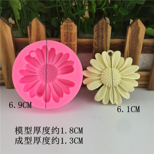Sunflower Mold