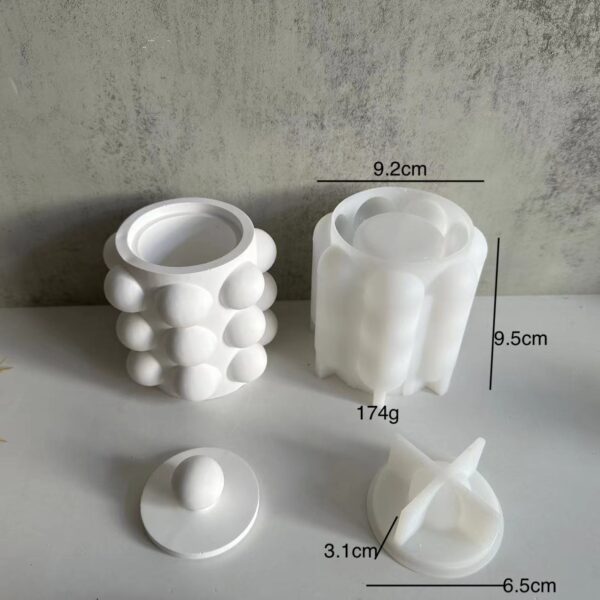 Polka dot jar mold