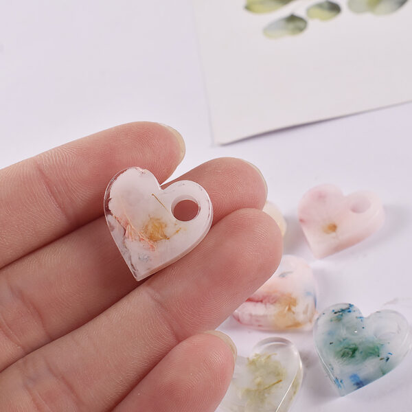 10in1 Heart Shape Mold - Image 4