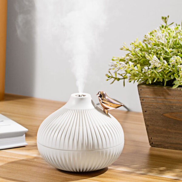 Onion Humidifier With Bird - Image 3